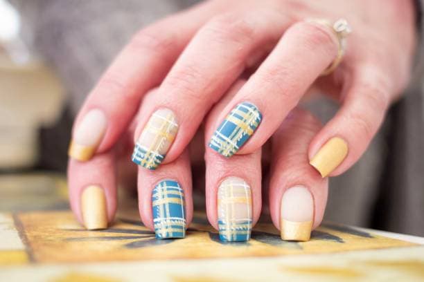 What are the benefits of a Nail lamination?
