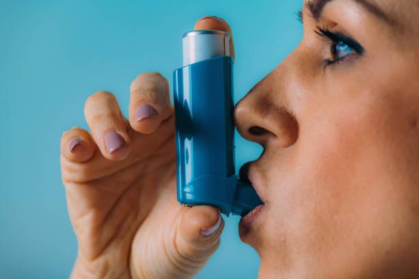 How is asthma diagnosed?
