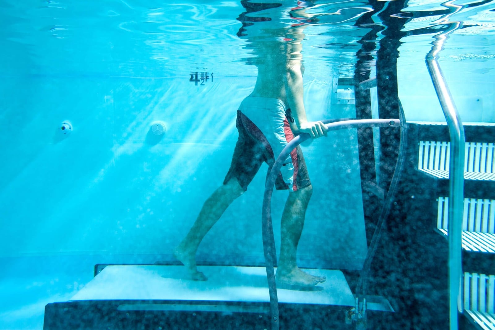 What are the benefits of Hydrotherapy?