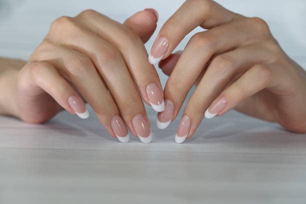 French Manicure nail designs