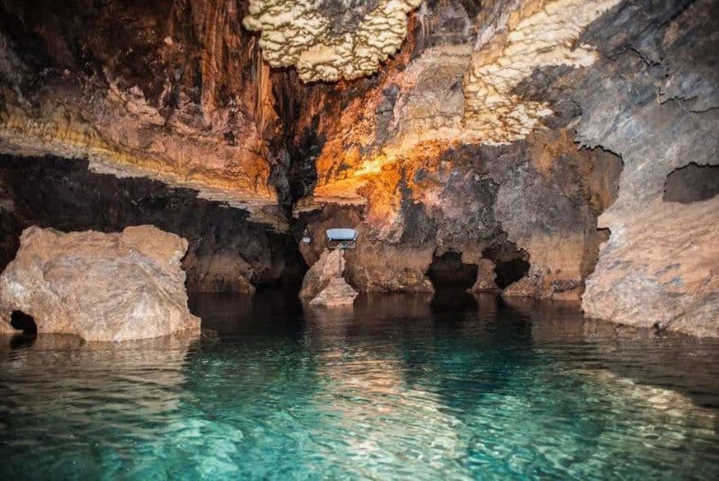Quri Qale Cave