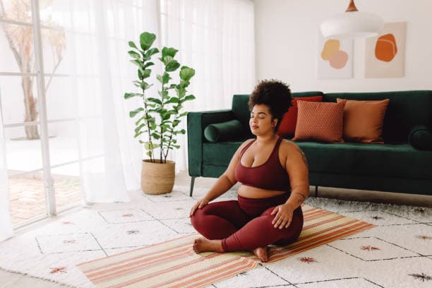 How does group meditation differ from practicing it alone?